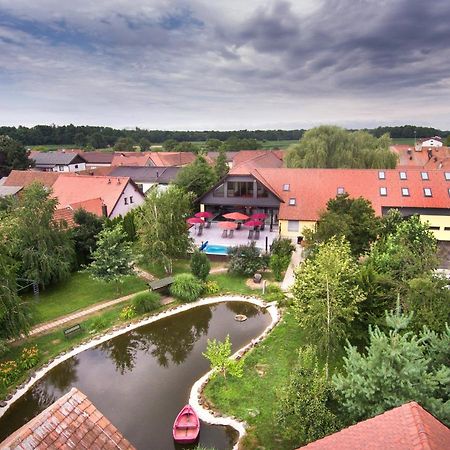Hotel Strk Murska Sobota Exteriér fotografie